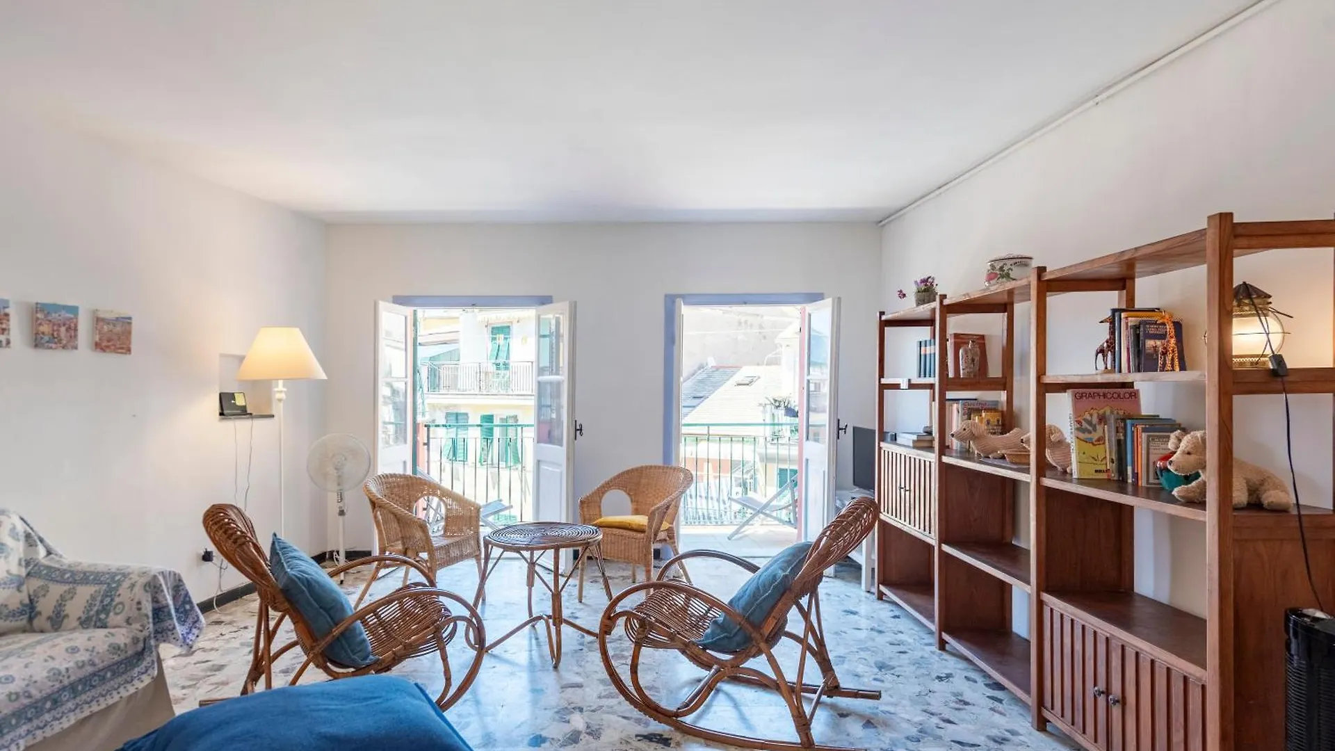 Апартаменты Charming Flat In Vernazza - Happy Rentals