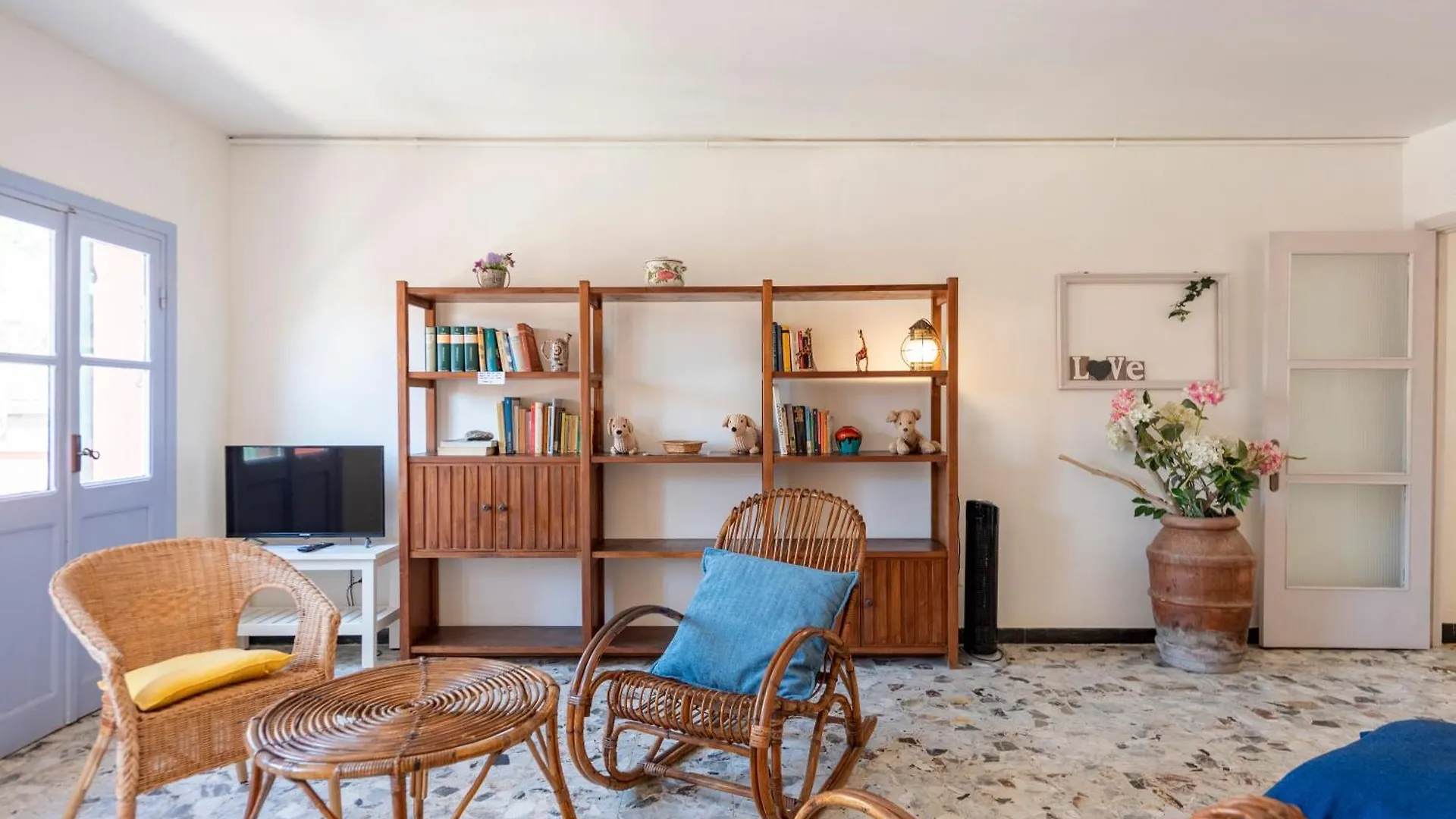 Charming Flat In Vernazza - Happy Rentals